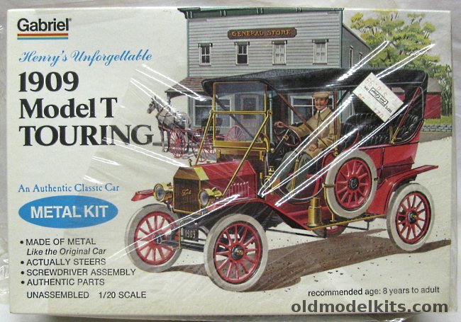 Gabriel 1/20 1909 Ford Model T Touring - Metal Car Kit, 26442 plastic model kit